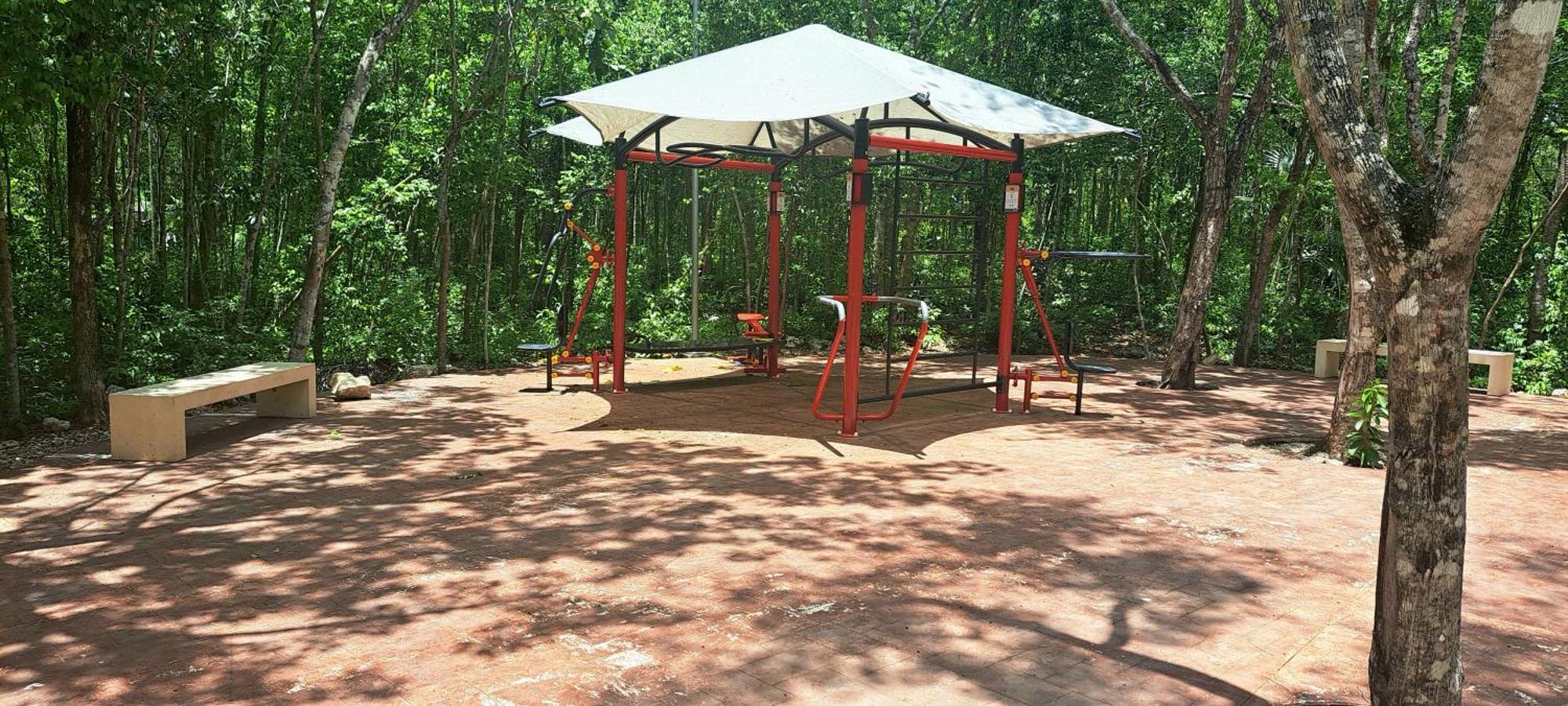 Сasa de vacaciones Casa Ruisu 2 Plantas Amueblada Alberca En Mayakoba Seguridad Bien Ubicada Jardines Senderos Comercios Playa del Carmen